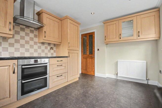 2 bed Bungalow for sale Image 10
