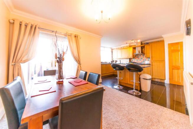 Kitchen / Diner