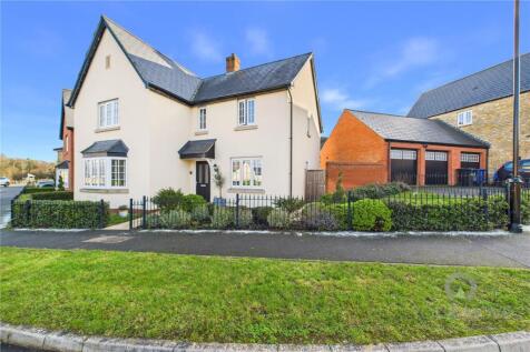 Roberts Road, Silverstone, Towcester, Northamptonshire, NN12