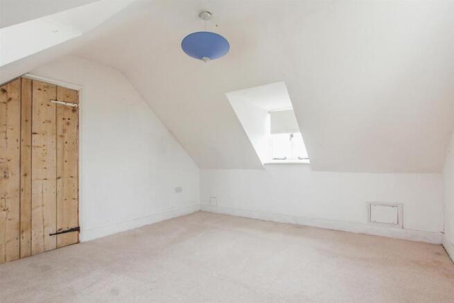 Sandbanks Lane, Graveney