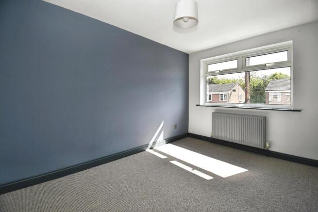 3 bed Semi-Detached for sale Image 12