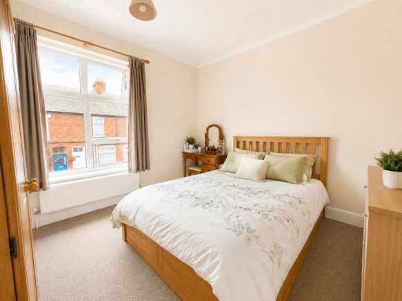 2 bed Terraced for sale Image 8
