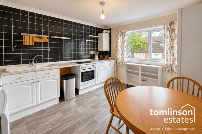 2 Bedroom end terrace house