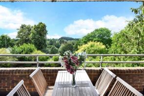 Flat 9, Arundale, Anglesea Road, Kingston Upon Thames KT1 2EL
