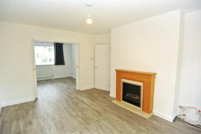 Front Room 4.JPG