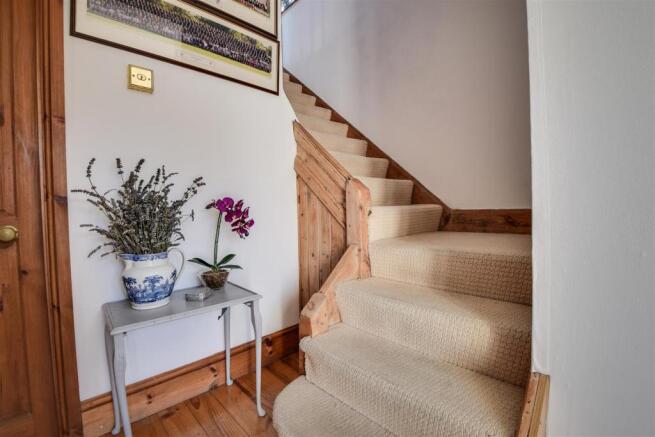 downstairs hallway.jpg