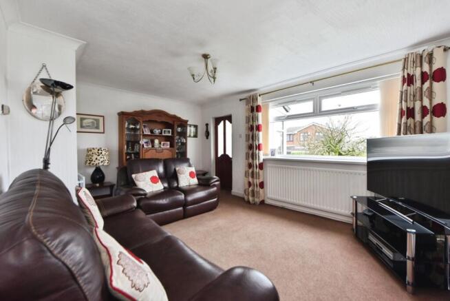 Rakewood Drive, Oldham, Greater Manchester, OL4 photo 4