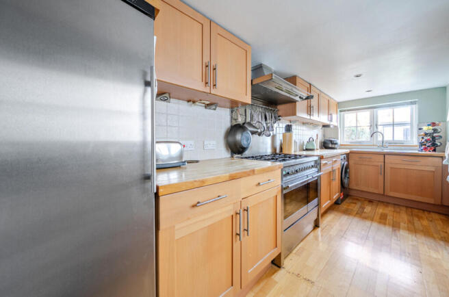 1402475-13-696f5d...