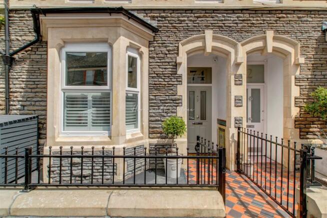 Llanfair Road_Pontcanna_Cardiff_HernandCrabtree_ (