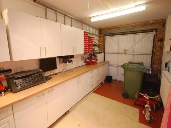 Integral Garage