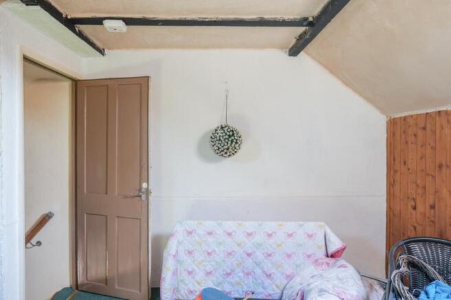 2 bed Terraced for sale Image 9
