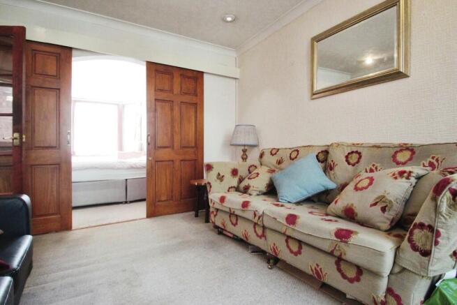 Living Area - Ang...