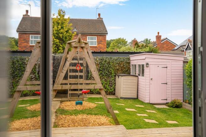 2 bed Semi-Detached for sale Image 10