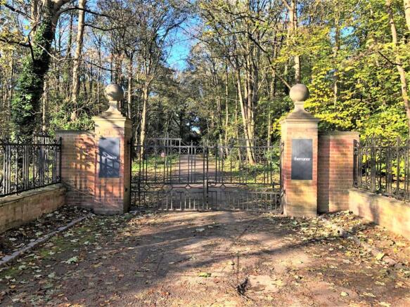 Gates.jpg