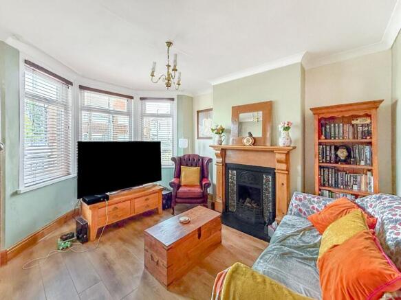 3 bed Semi-Detached for sale Image 6