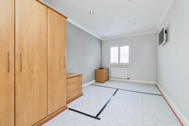 3 bed Bungalow for sale Image 8