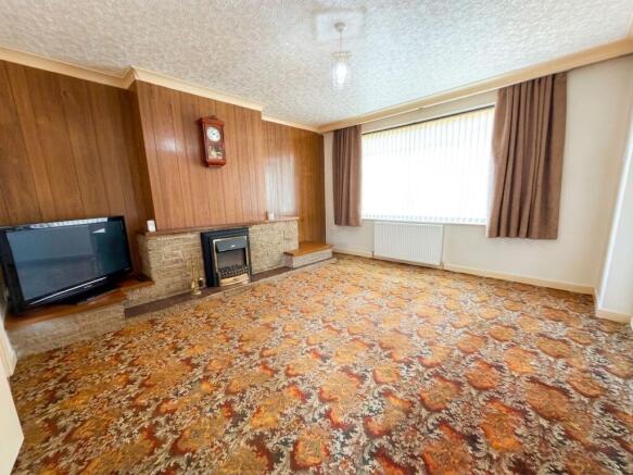 3 bed Semi-Detached for sale Image 4