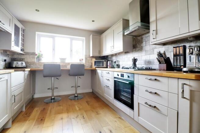 KITCHEN...jpg