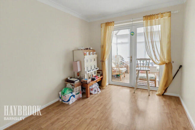 2 bed Detached Bungalow for sale Image 6