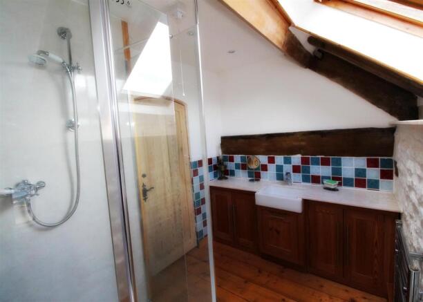 Family Shower Room