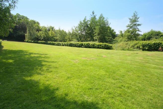 Communal garden.JPG
