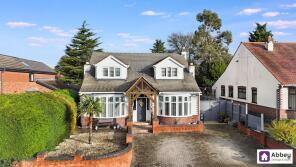 55, Park Hill Drive, Leicester LE2 8HS
