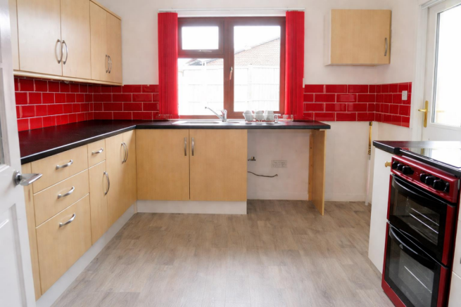 Kitchen 3 - New .png