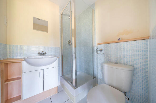 Bedroom 2 En Suite