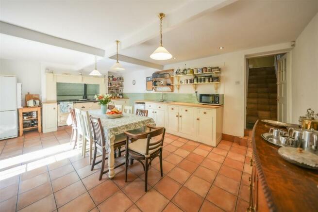 DINING KITCHEN