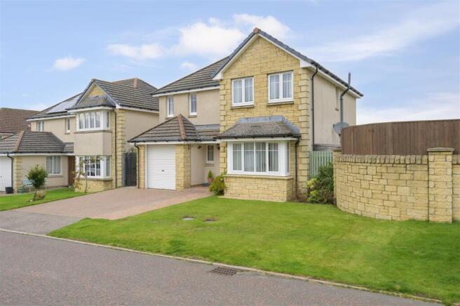 10McGregorCourt002.jpg