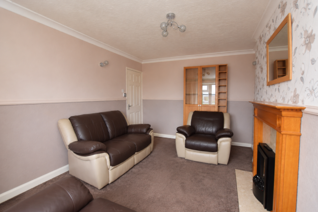 2 bed Bungalow for sale Image 6