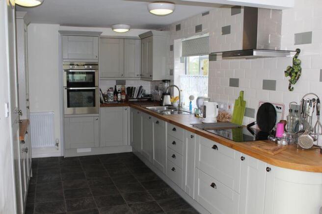 Kitchen2