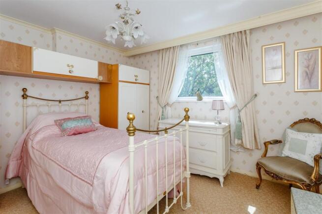 8387098-interior25.jpg