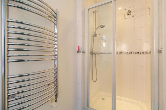 8504169-interior07.jpg