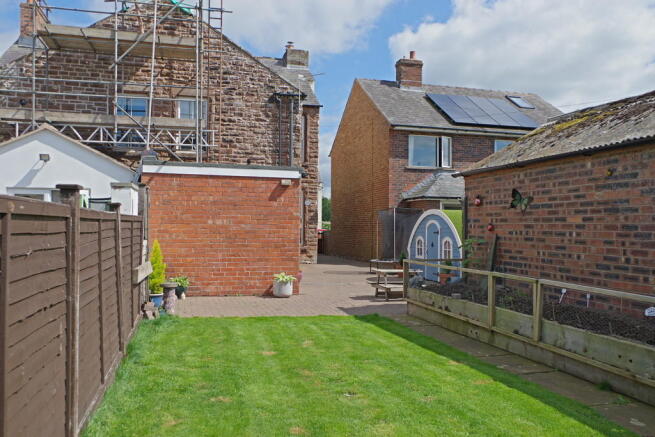 Photo 19