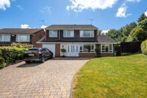 8, Morland Close, Dunstable LU6 3QB