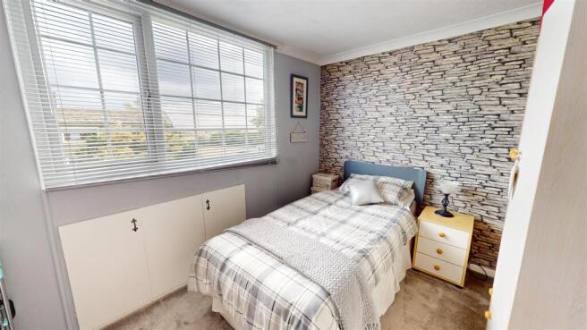 3 bed Semi-Detached for sale Image 8