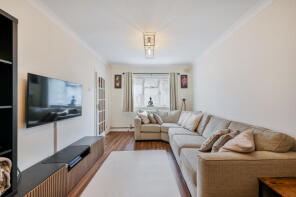 35, Fullers Avenue, Tolworth KT6 7TD