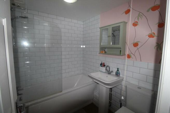 Bathroom.JPG