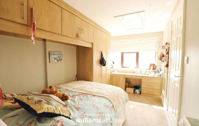 downstairs bed...