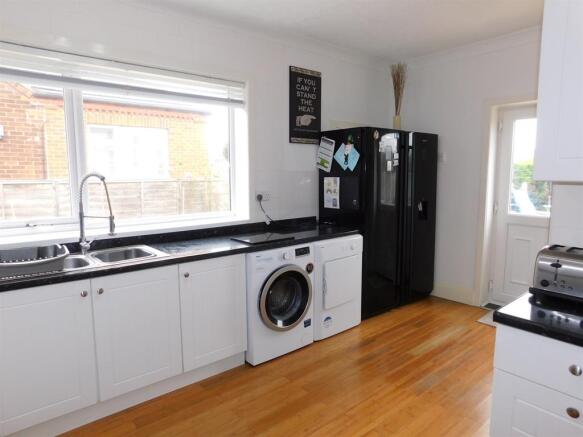 Kitchen 3