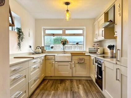 Station Road, Endon, Staffordshire, ST9 9DR