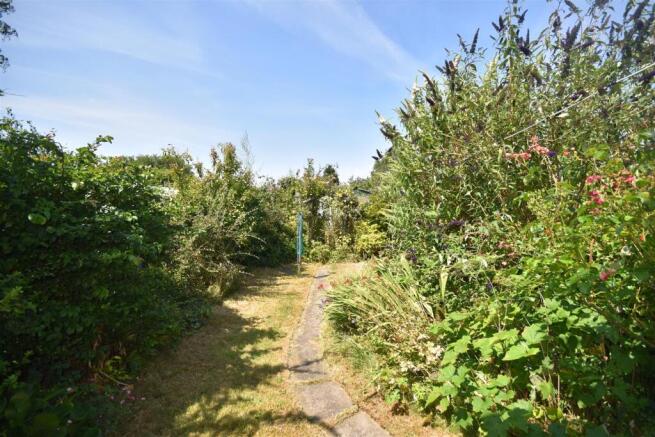 2 bed Terraced for sale Image 9