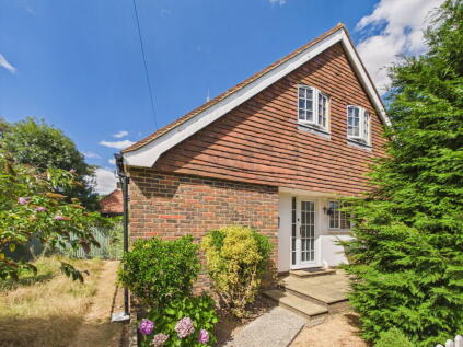 Horsham Road, Findon Village BN14 0UY