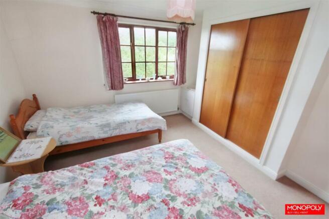 Annex Bedroom 2...jpg