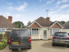 16, Woodwaye, Reading RG5 3HA