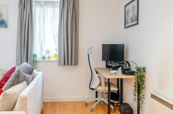 1 bed Apartment for sale Image 10