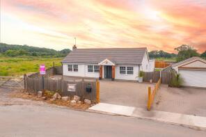 3, Murrels Lane, Hockley SS5 6AB