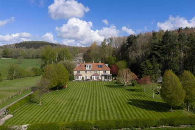 House & Gardens