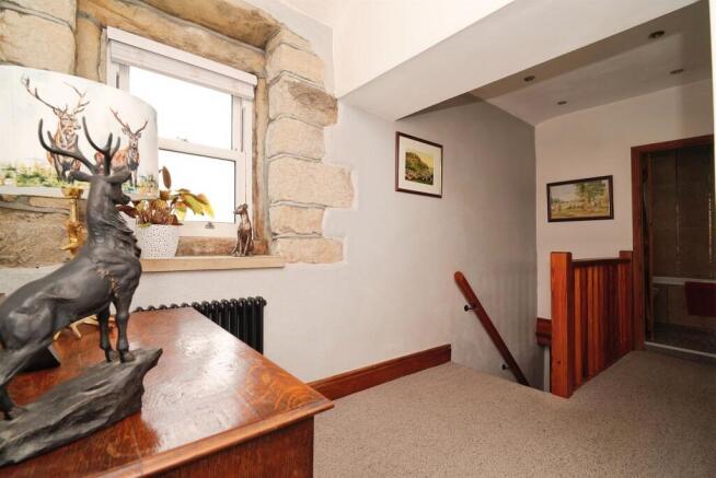 3 bed Detached for sale Image 8